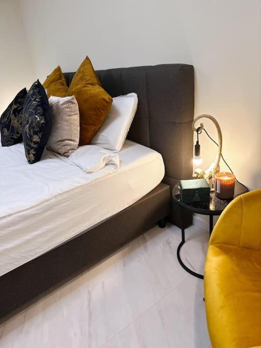 Wellness Studio Tiel Met Sauna En Jacuzzi Exterior photo